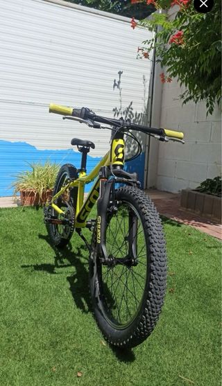 Bicicleta Scott Scale 20" Niño