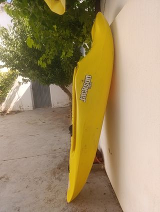 Kayak Jackson Fun amarillo aguas bravas
