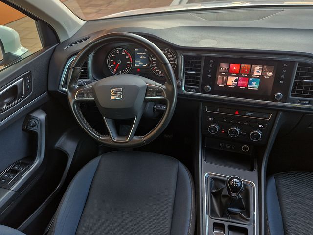 SEAT Ateca 115CV. MUY BUEN ESTADO Y MUY EQUIPADO