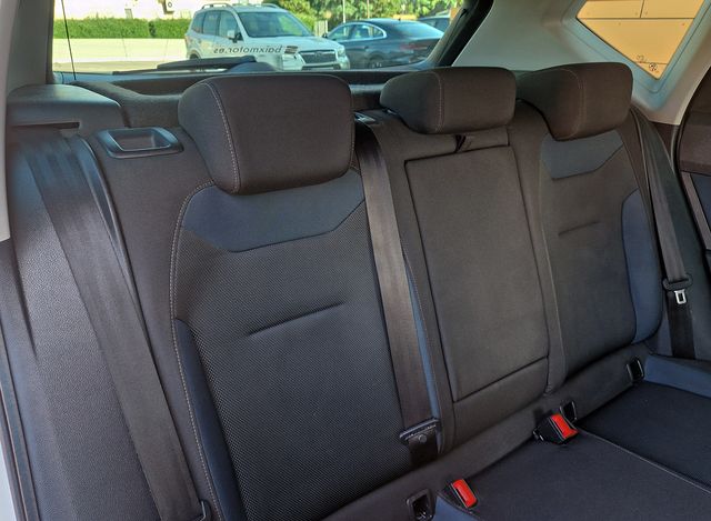 SEAT Ateca 115CV. MUY BUEN ESTADO Y MUY EQUIPADO