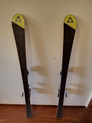Esquís Fischer+casco uvex+gafas head+botas+salomon