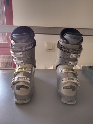 Esquís Fischer+casco uvex+gafas head+botas+salomon