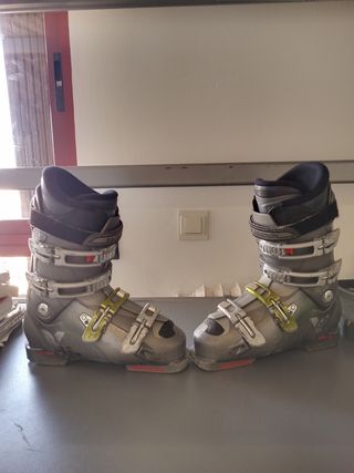 Esquís Fischer+casco uvex+gafas head+botas+salomon