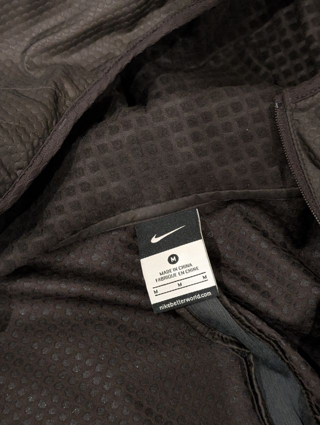Chaqueta Nike Gyakusou marrón