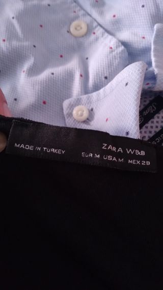 Vestido negro plisado