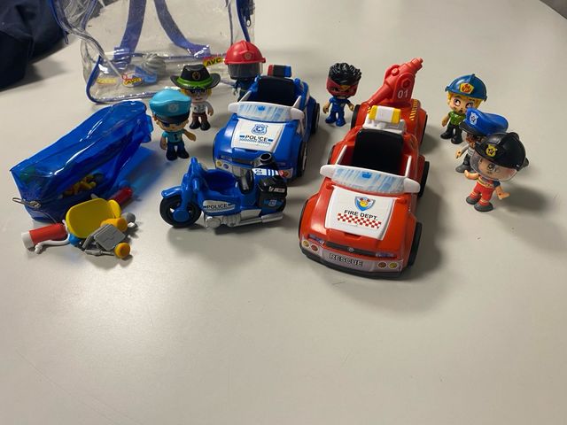 Pinypon Action: Vehículos y Figuras