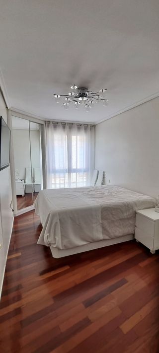 PISO VENTA CENTRO TORRELAVEGA CON BALCON Y TERRAZA