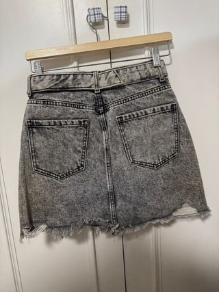 Falda Denim Bershka Gris