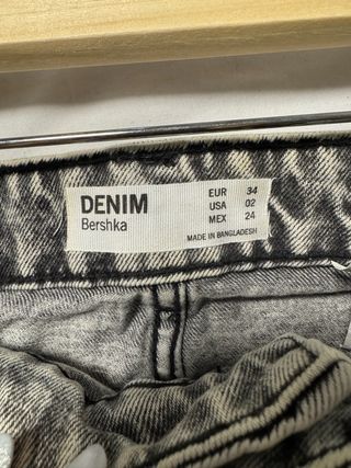 Falda Denim Bershka Gris