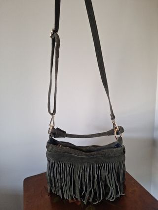 Bolso ante flecos