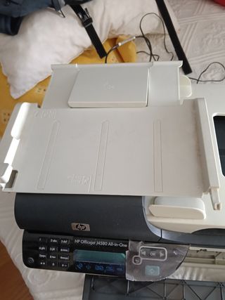 HP Officejet J4580: Impresora multifunción