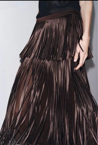 FALDA MIDI FLECOS ZARA COLLECTION