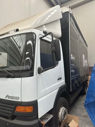 Mercedes-Benz Atego 2003