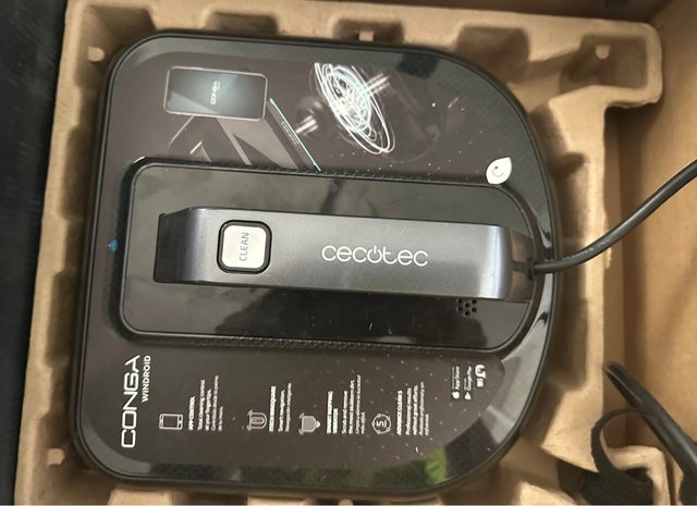 Robot limpia ventanas Cecotec Conga Windroid 990