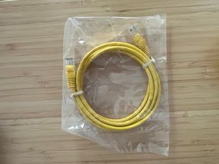 Cable Ethernet CAT5e Amarillo