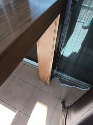 Mesa y sillas 