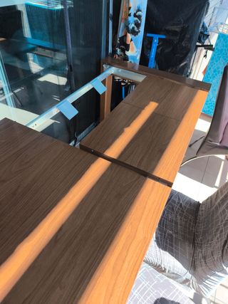 Mesa y sillas 