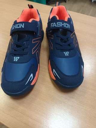 Zapatillas deportivas niño