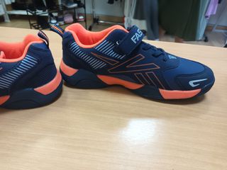 Zapatillas deportivas niño