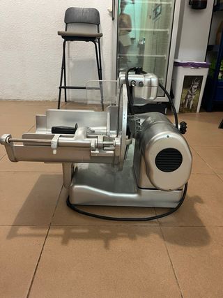 Cortadora de fiambres profesional Manconi 350 VK-T