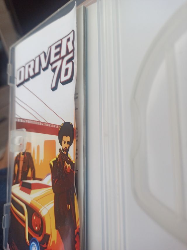 Driver 76 PSP - Caja y Manual. 
Sin juego