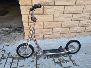 Patinete metálico ruedas grandes Scooter