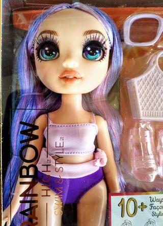 Rainbow High Swim & Style - Violet Willow Muñeca