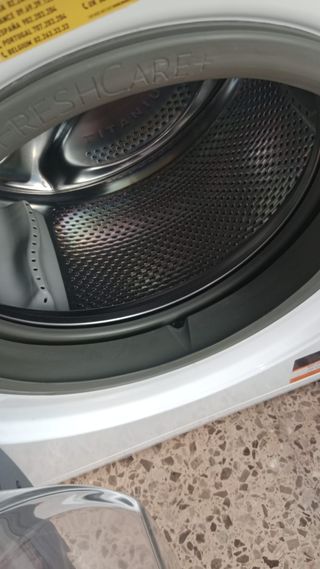 Lavadora secadora Whirlpool 8+6Kg