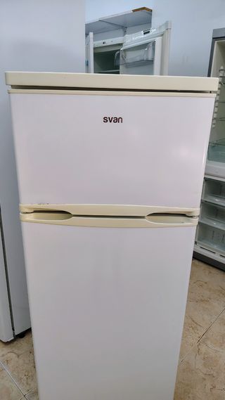 Nevera Svan Mini