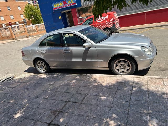 Mercedes-Benz Mercedes 270 cdi 2011