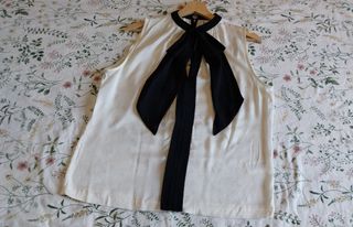 Blusa HM blanca y negra - Talla 38