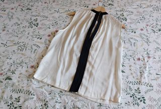 Blusa HM blanca y negra - Talla 38