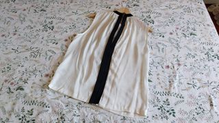 Blusa HM blanca y negra - Talla 38