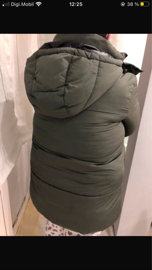 Abrigo Zara verde militar