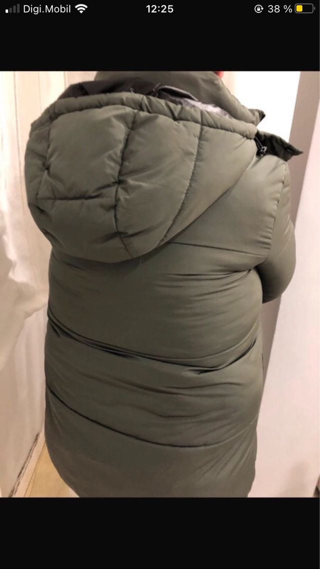 Abrigo Zara verde militar