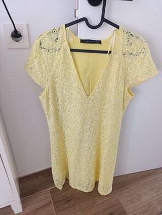 Vestido Zara amarillo talla M