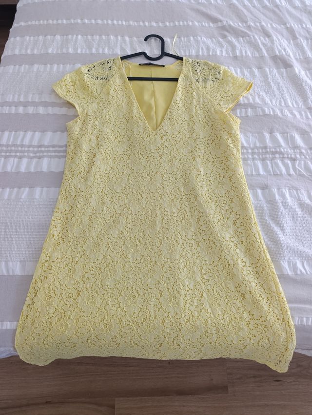 Vestido Zara amarillo talla M