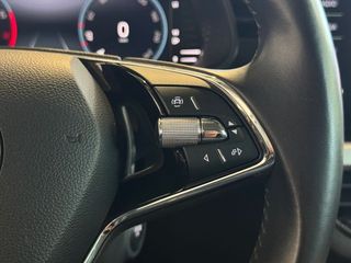Skoda Kamiq 1.0 TSI 110CV DSG7 EMOTION.-" IMPECABLE " .-" NACIONAL ".-" GARANTÍA CON COBERTURA EUROPEA ".-" EURO 6/ETIQUETA C VERDE ".-" VEHÍCULO RECOMENDADO "-.