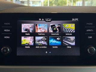 Skoda Kamiq 1.0 TSI 110CV DSG7 EMOTION.-" IMPECABLE " .-" NACIONAL ".-" GARANTÍA CON COBERTURA EUROPEA ".-" EURO 6/ETIQUETA C VERDE ".-" VEHÍCULO RECOMENDADO "-.