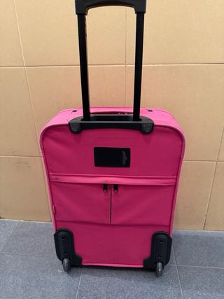 Maleta rosa pequeña