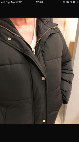 Abrigo acolchado ZARA negro