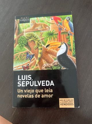 Un viejo que leía novelas de amor (Spanish Edit...
