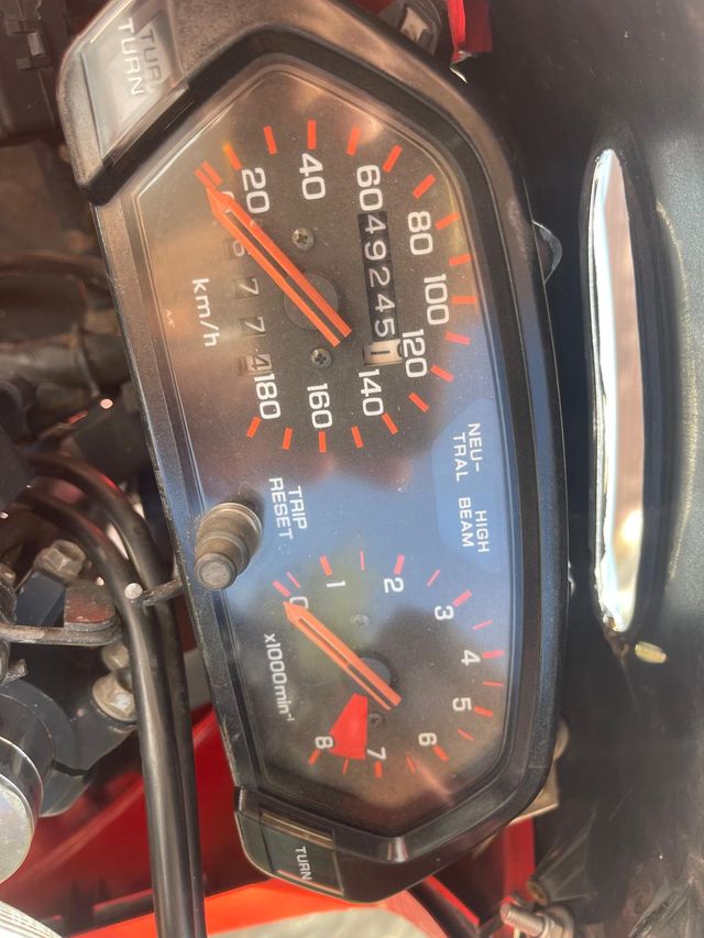 HONDA DOMINATOR 600 - 1999 - 1890