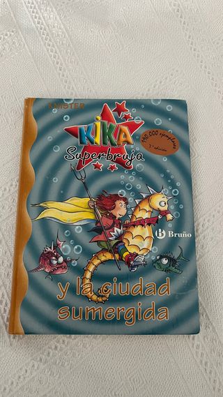Libros 2, 5 y 8 de Kika superbruja. Nuevos