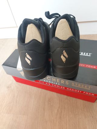 Zapatillas Skechers Street negras