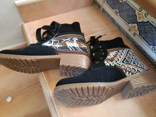 Botines étnicos bolivianos