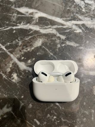 Apple Pro AirPods blancos 