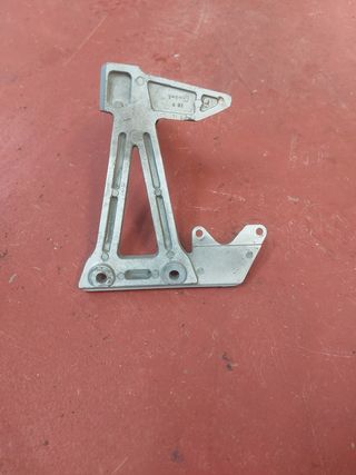 Estribera izq. Suzuki Bandit 400