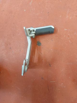 Estribera izq. Suzuki Bandit 400