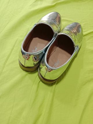 Zapatos planos plata brillantes